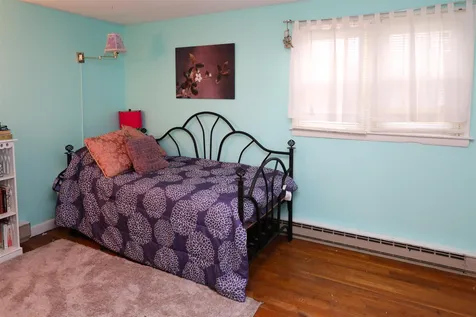 19 Walnut Hill Road Derry NH 03038