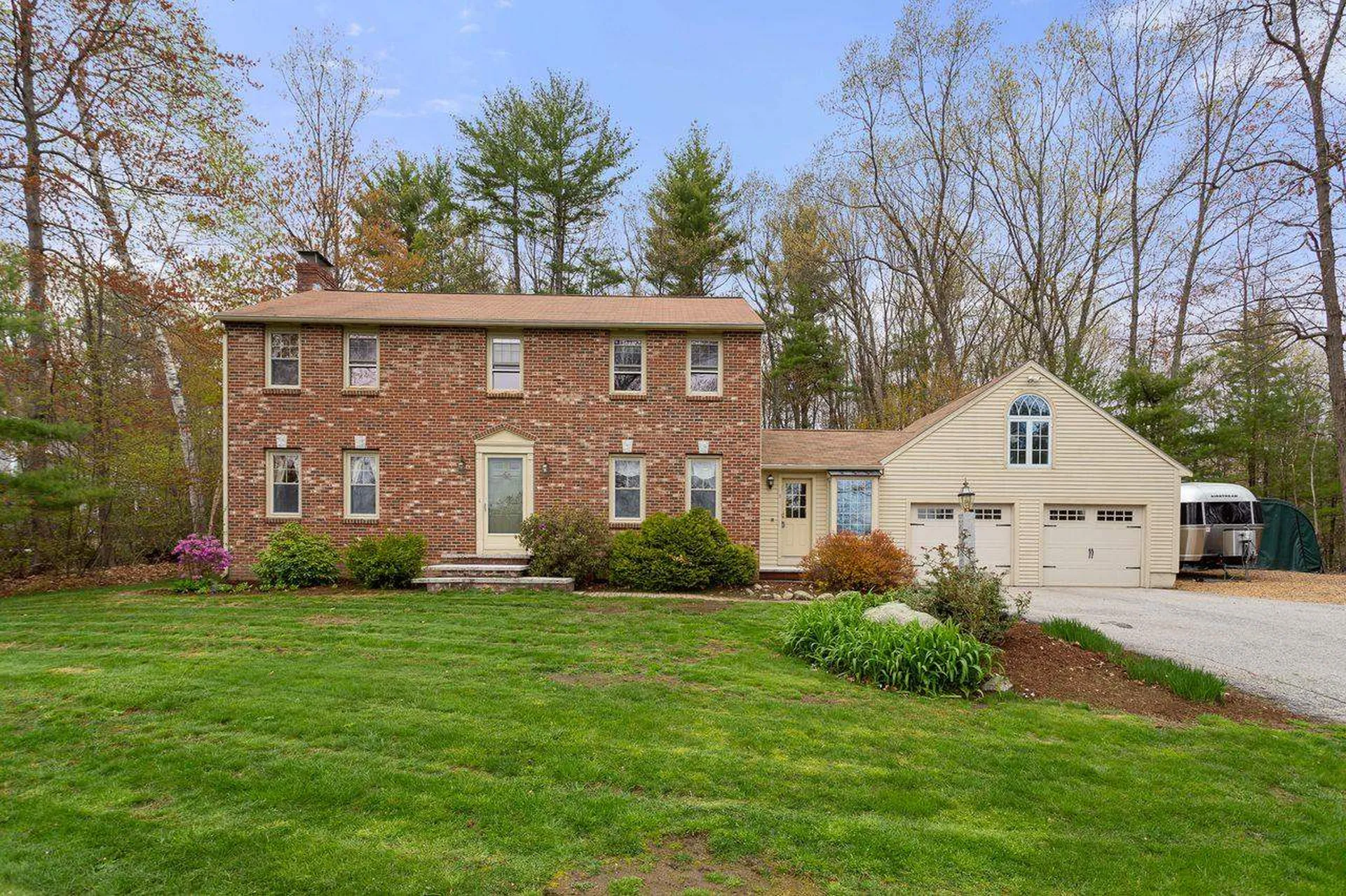 5 Olde English Road Bedford NH 03110