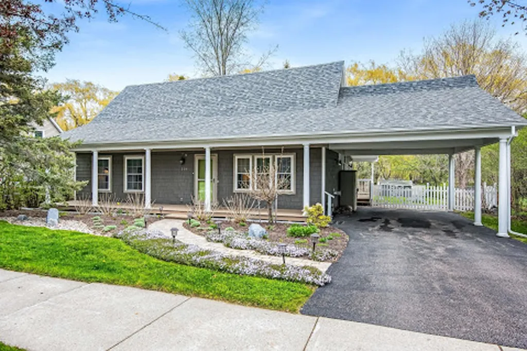 114 Lori Lane Burlington VT 05408