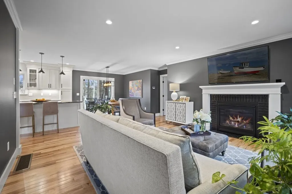 4 Heath Drive Newfields NH 03856
