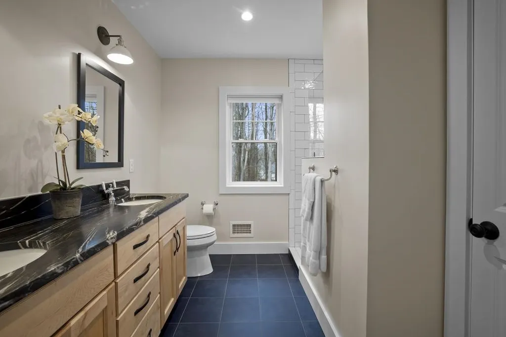 4 Heath Drive Newfields NH 03856