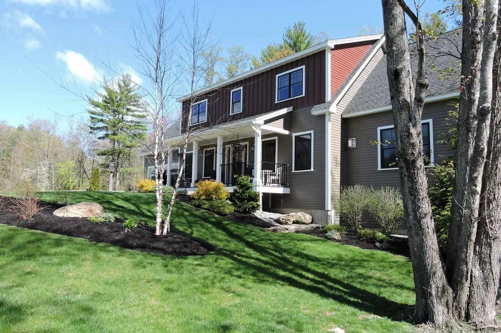 4 Heath Drive Newfields NH 03856