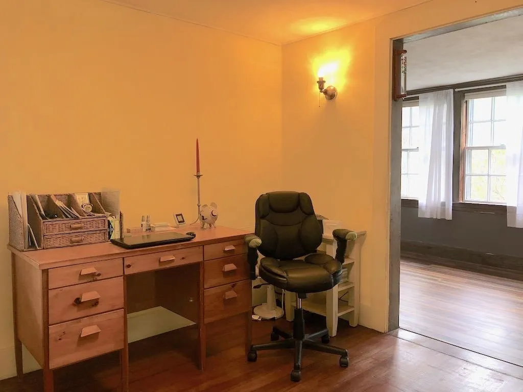 74 Grove Street Peterborough NH 03458