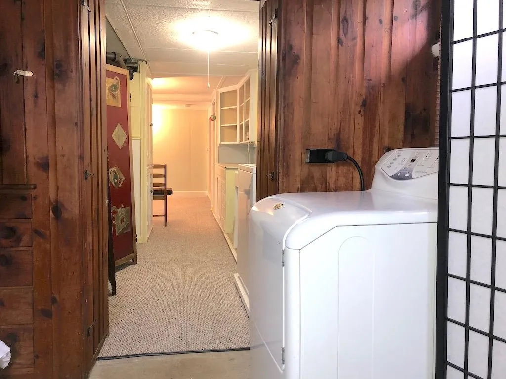 74 Grove Street Peterborough NH 03458