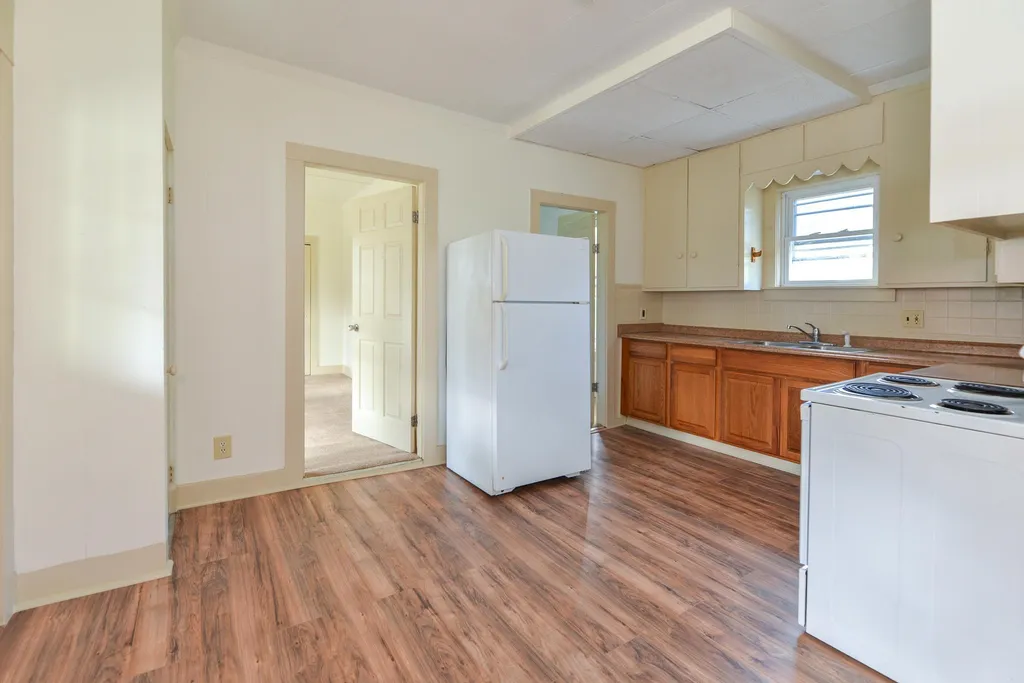 181 South & 19 Chase Street Claremont NH 03743