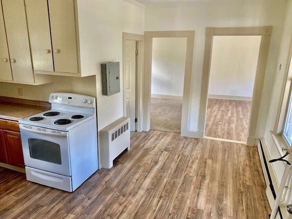 181 South & 19 Chase Street Claremont NH 03743