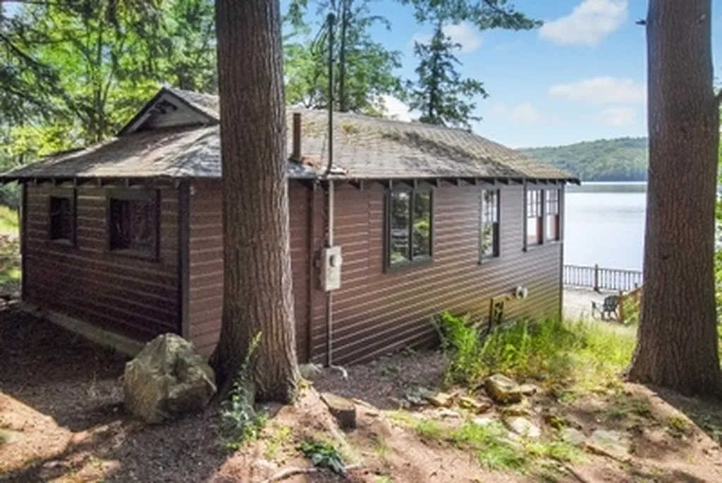 372 White Oak Road Barnstead NH 03225