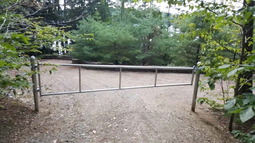 372 White Oak Road Barnstead NH 03225