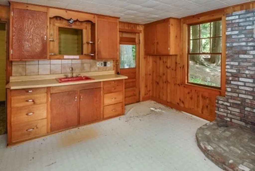 372 White Oak Road Barnstead NH 03225