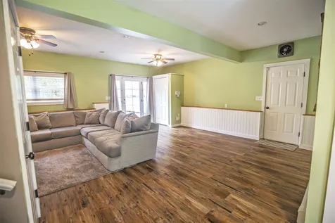 112 Haverhill Road Salem NH 03079