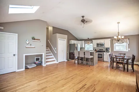 112 Haverhill Road Salem NH 03079