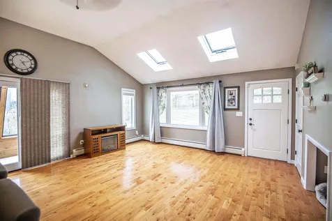 112 Haverhill Road Salem NH 03079