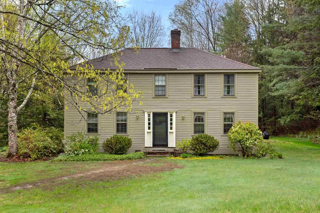 2 Brimstone Hill Road Amherst NH 03031