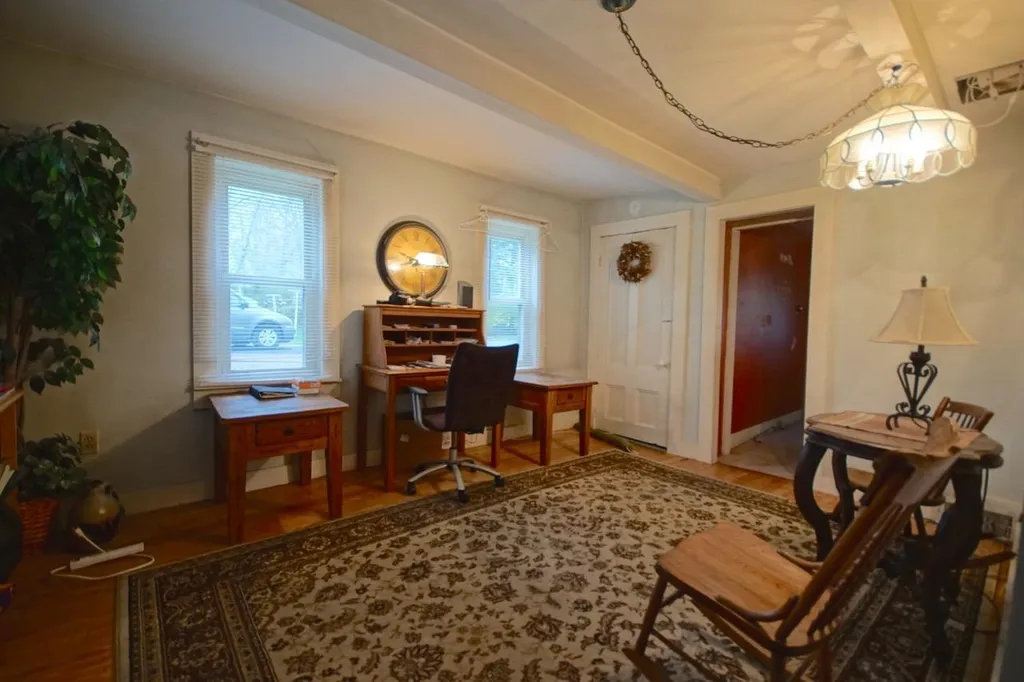 4 Dewey Street Exeter NH 03833
