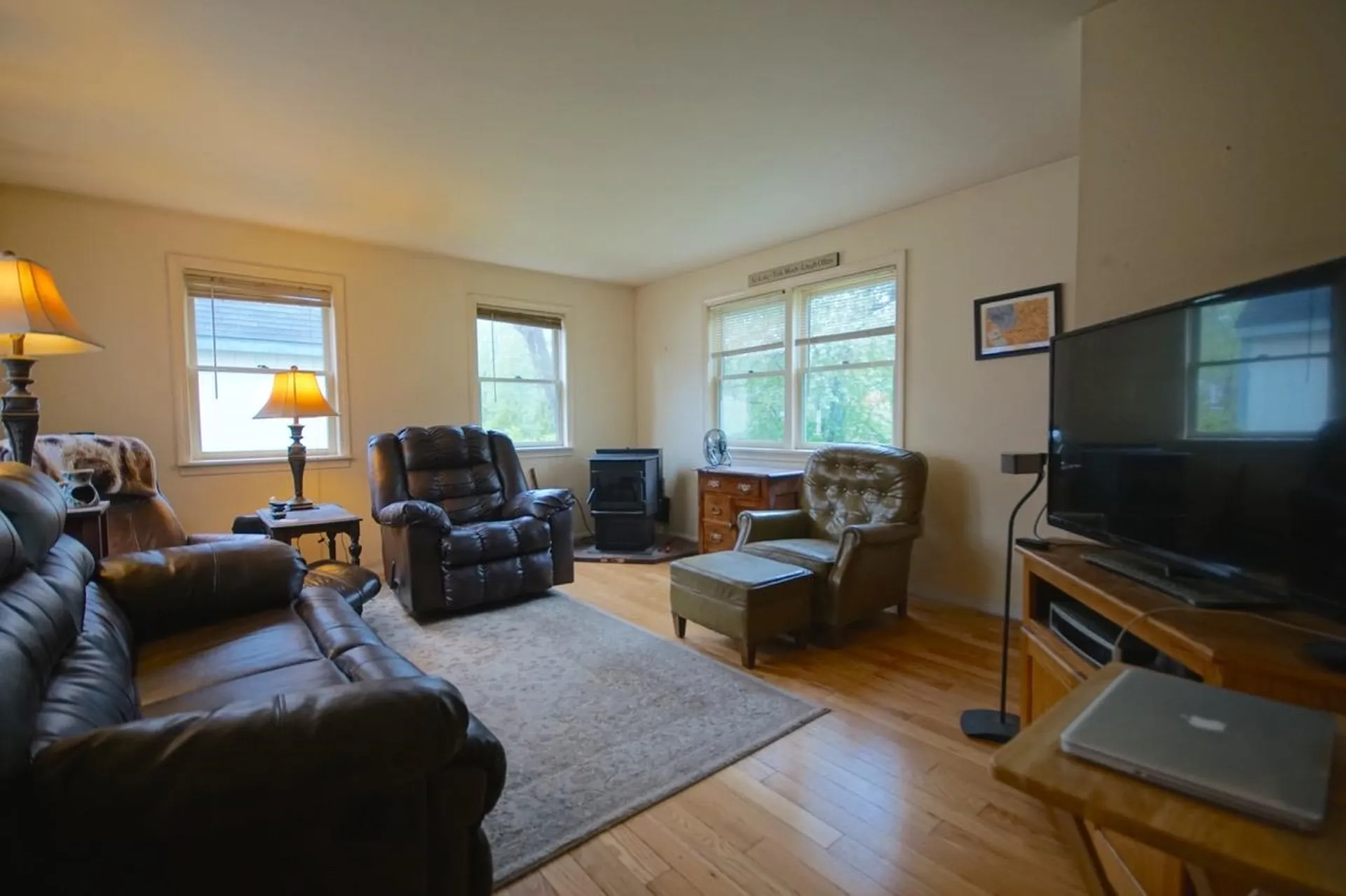 4 Dewey Street Exeter NH 03833