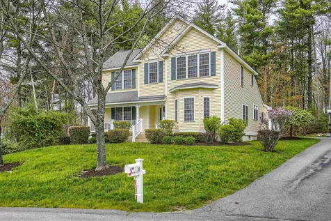 17 Trellis Way Bedford NH 03110