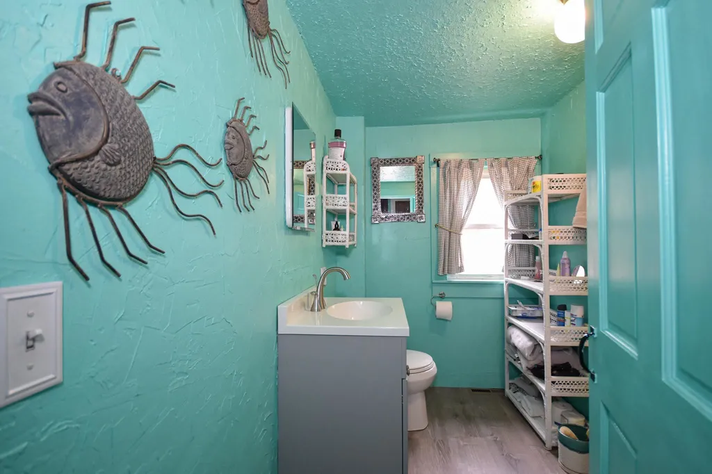 126 Tolend Road Barrington NH 03825