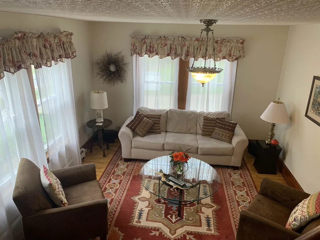 879 Dana Hill Road New Hampton NH 03256