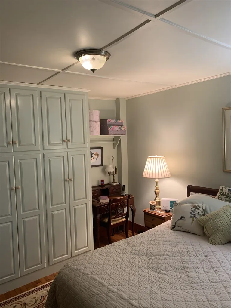 879 Dana Hill Road New Hampton NH 03256