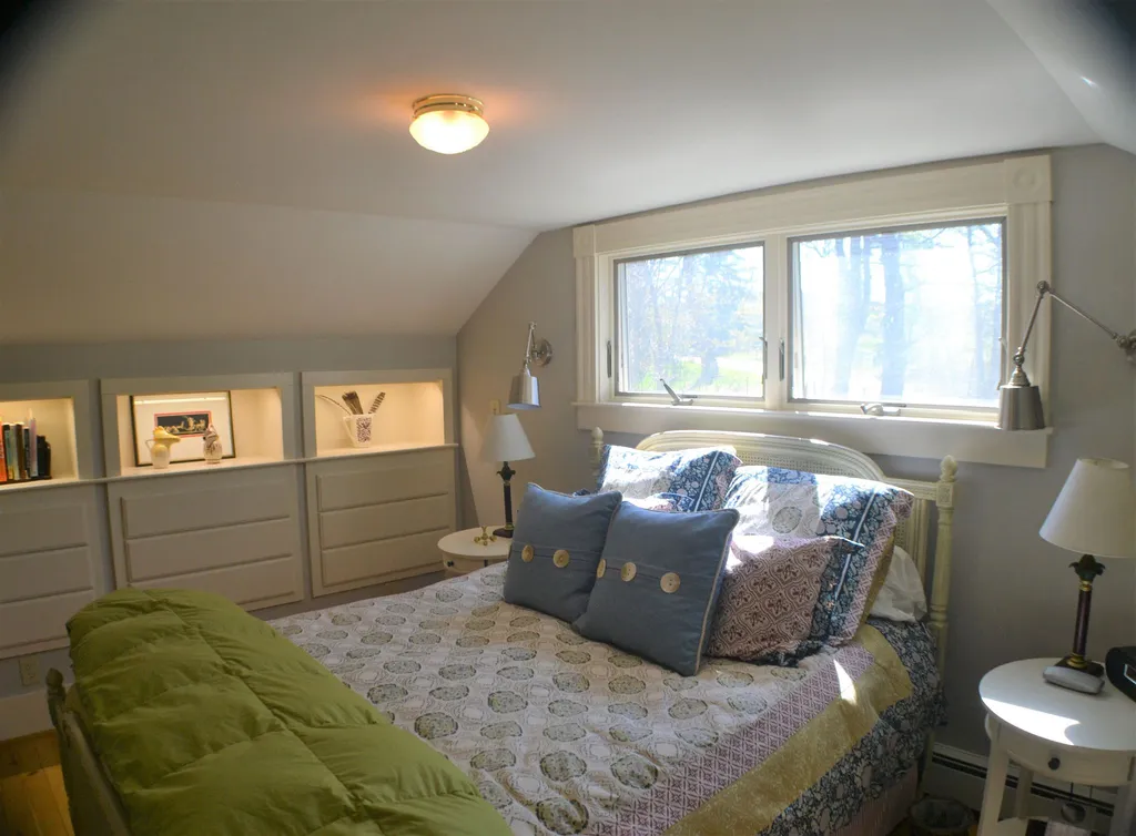 879 Dana Hill Road New Hampton NH 03256