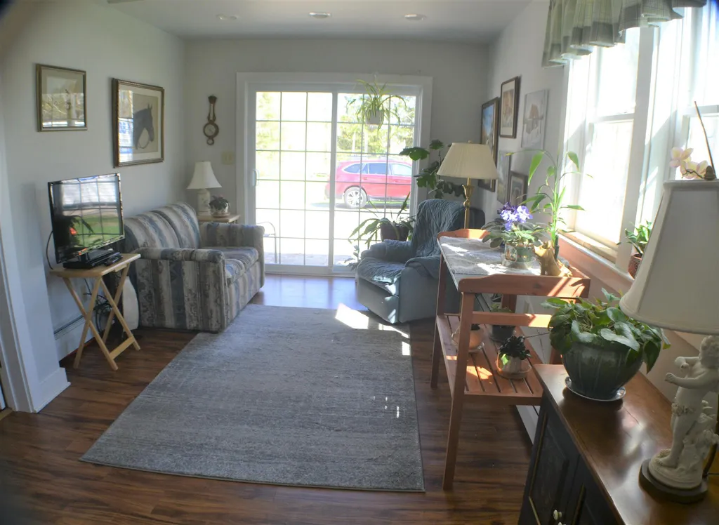879 Dana Hill Road New Hampton NH 03256