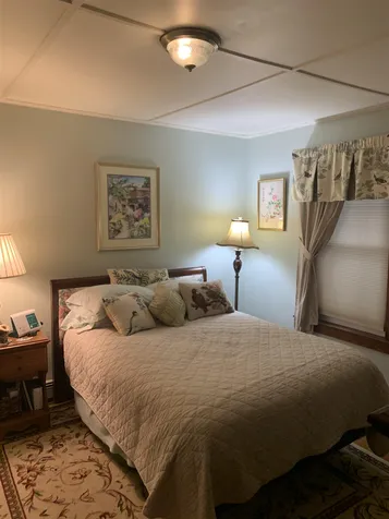 879 Dana Hill Road New Hampton NH 03256