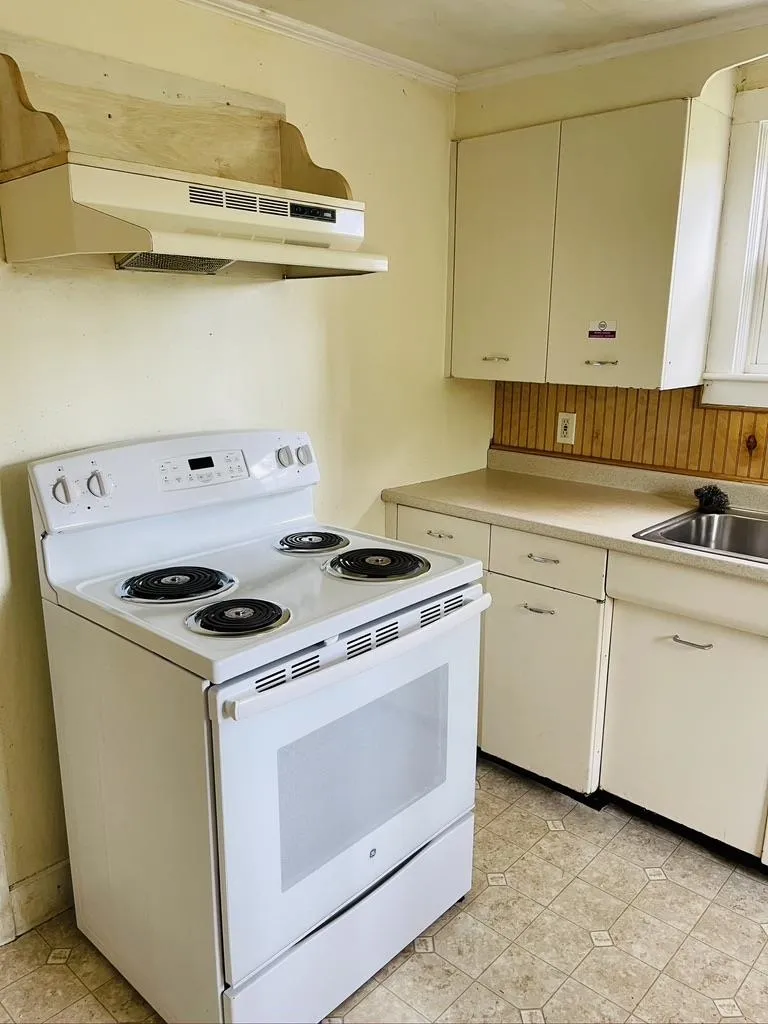 14 Birchwood Place Dover NH 03820