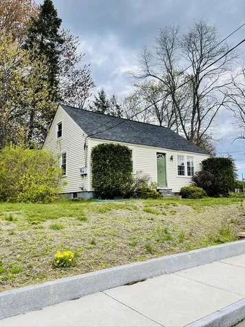 14 Birchwood Place Dover NH 03820