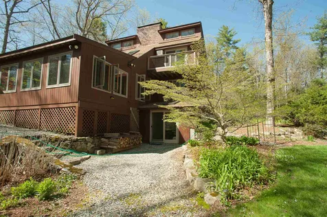 12 Happy Hollow Lane Kingston NH 03848