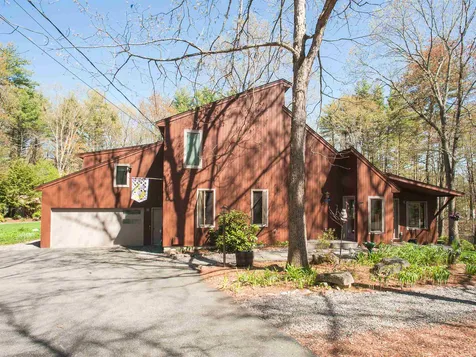 12 Happy Hollow Lane Kingston NH 03848