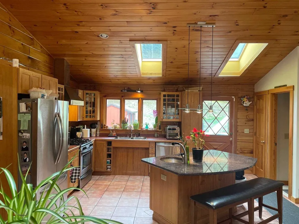 104 Cedarwood Road Charlestown NH 03603