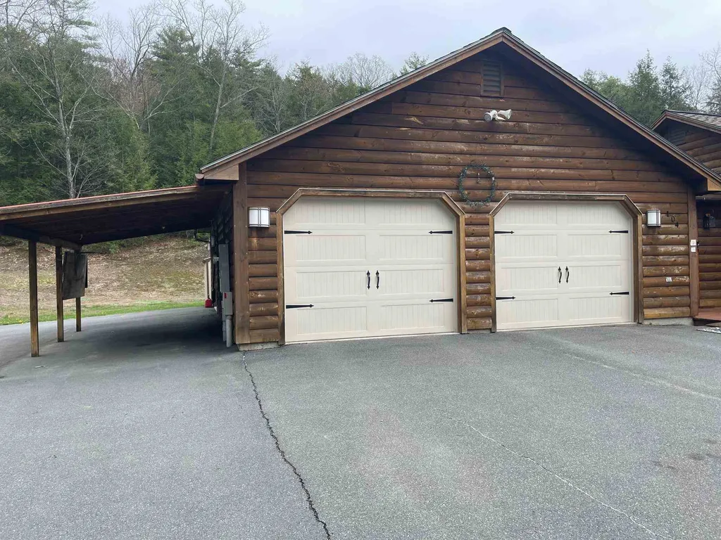104 Cedarwood Road Charlestown NH 03603