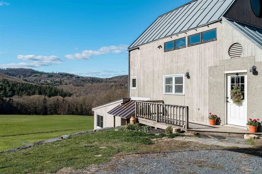 4434 Chelsea Road Corinth VT 05039
