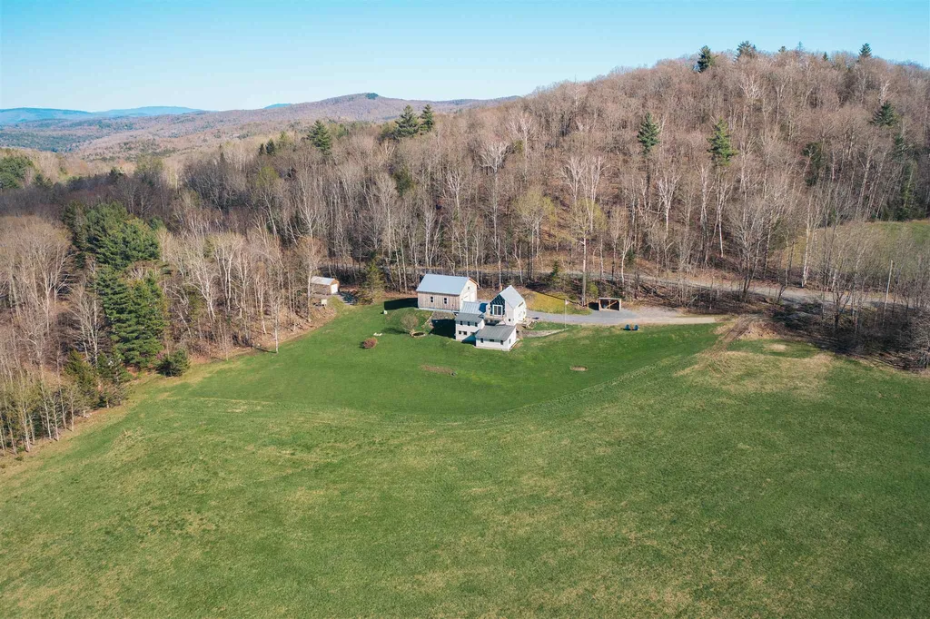 4434 Chelsea Road Corinth VT 05039