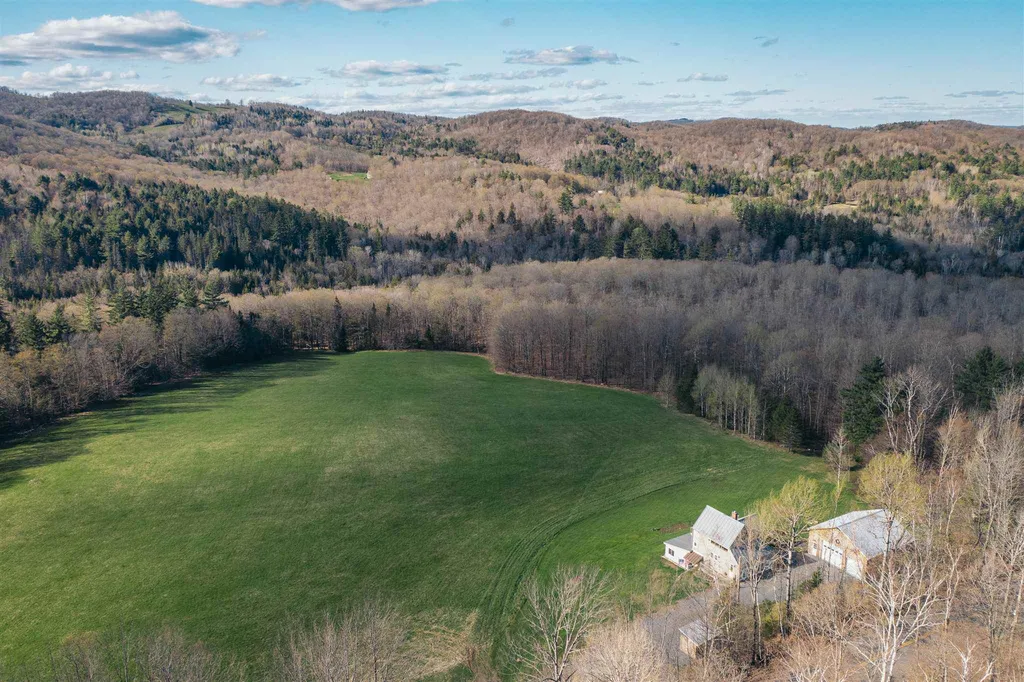 4434 Chelsea Road Corinth VT 05039