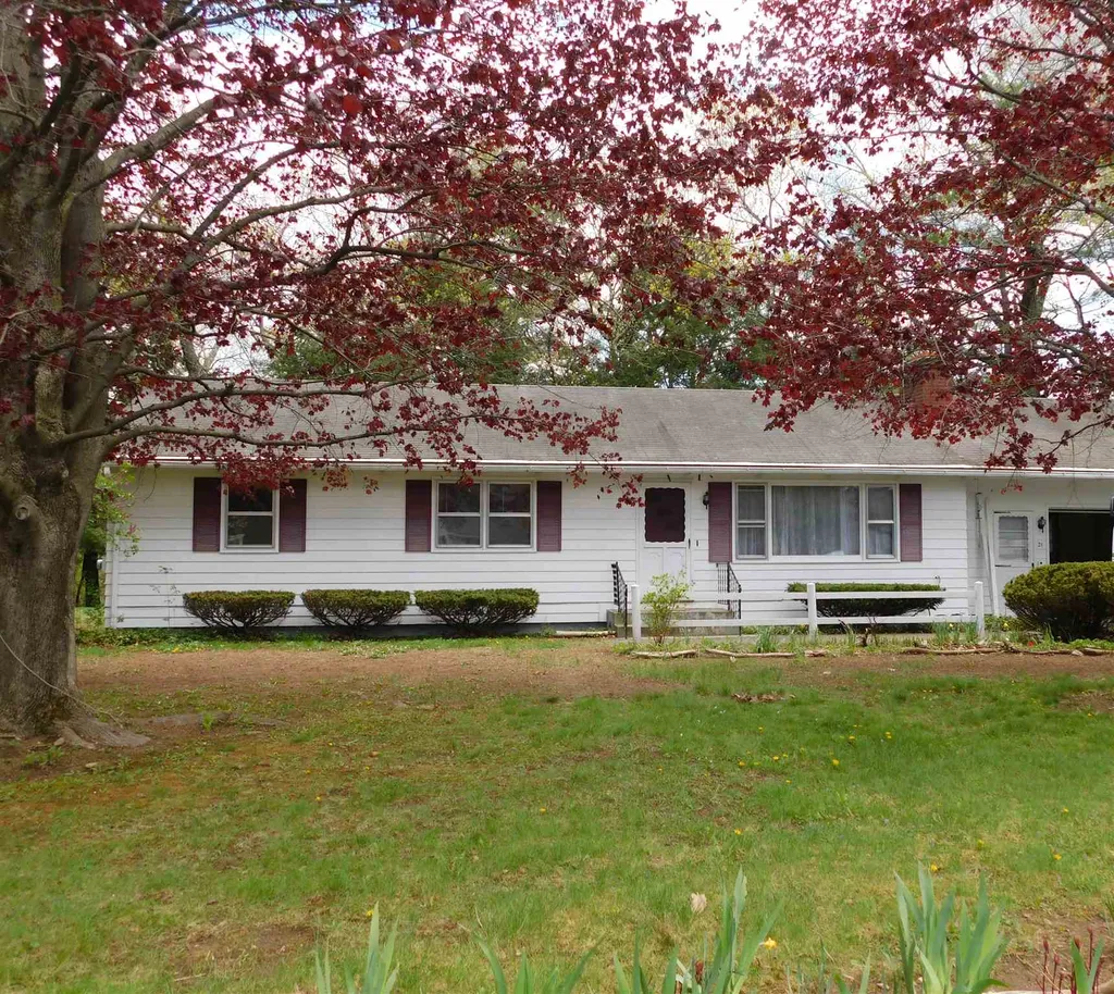 21 Meadow Drive Springfield VT 05156