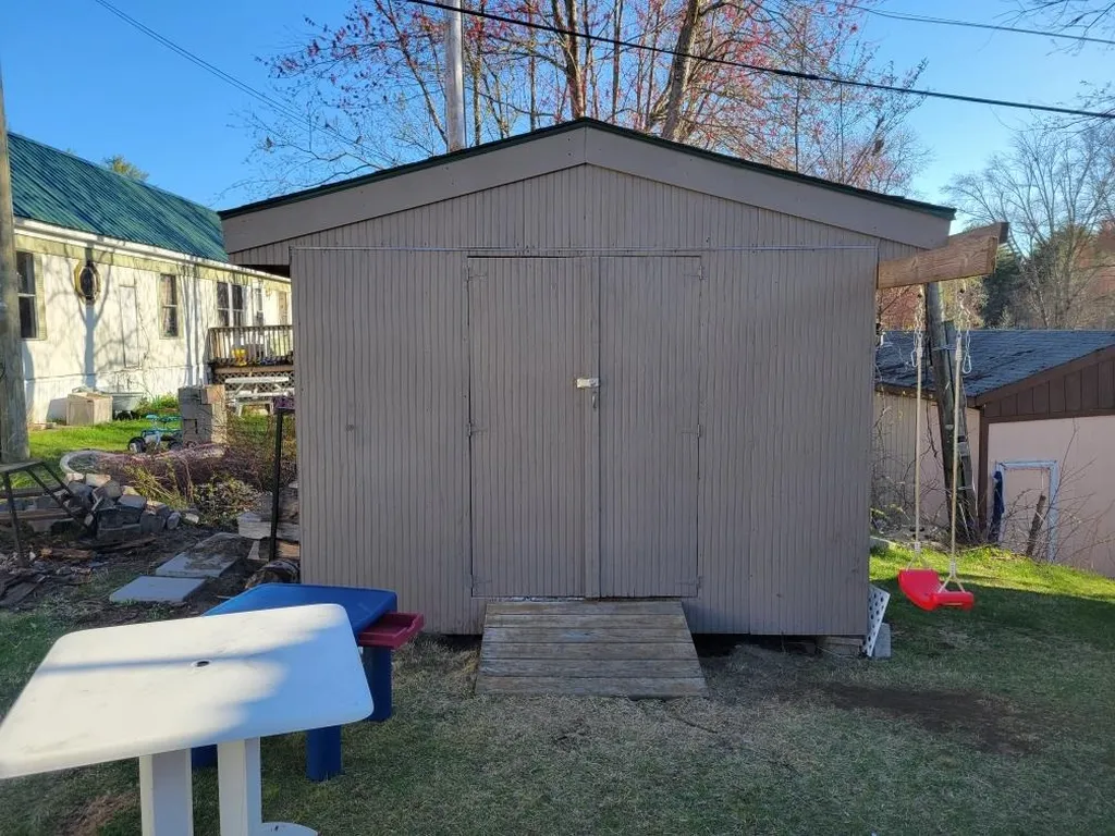 9 Washington Avenue Allenstown NH 03275