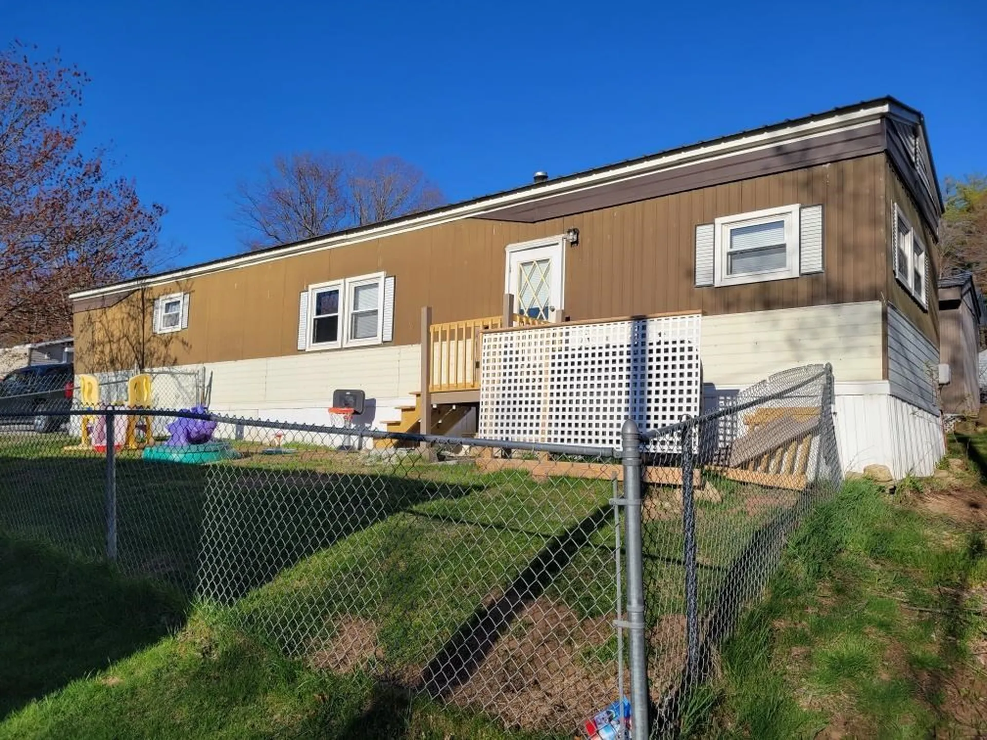 9 Washington Avenue Allenstown NH 03275