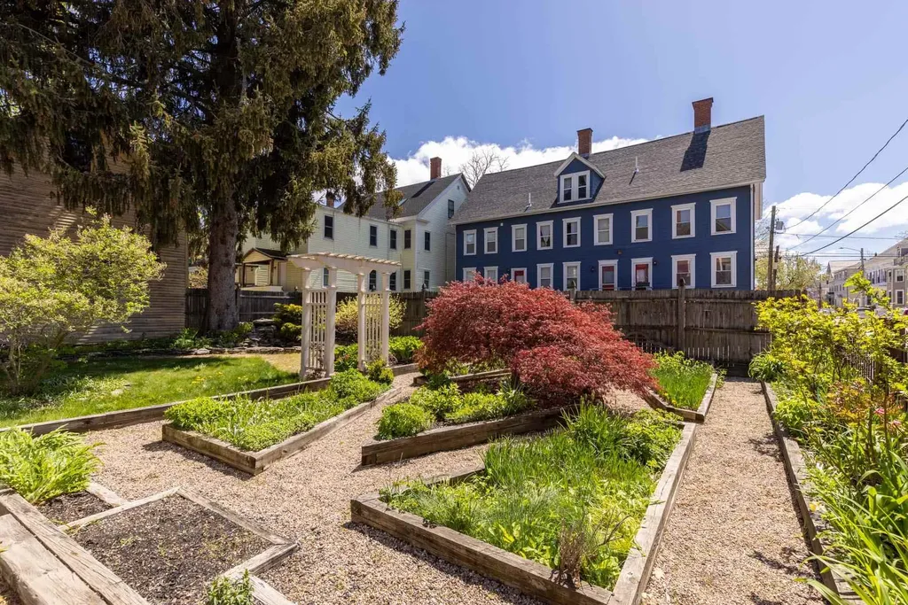 217 Cabot Street Portsmouth NH 03801