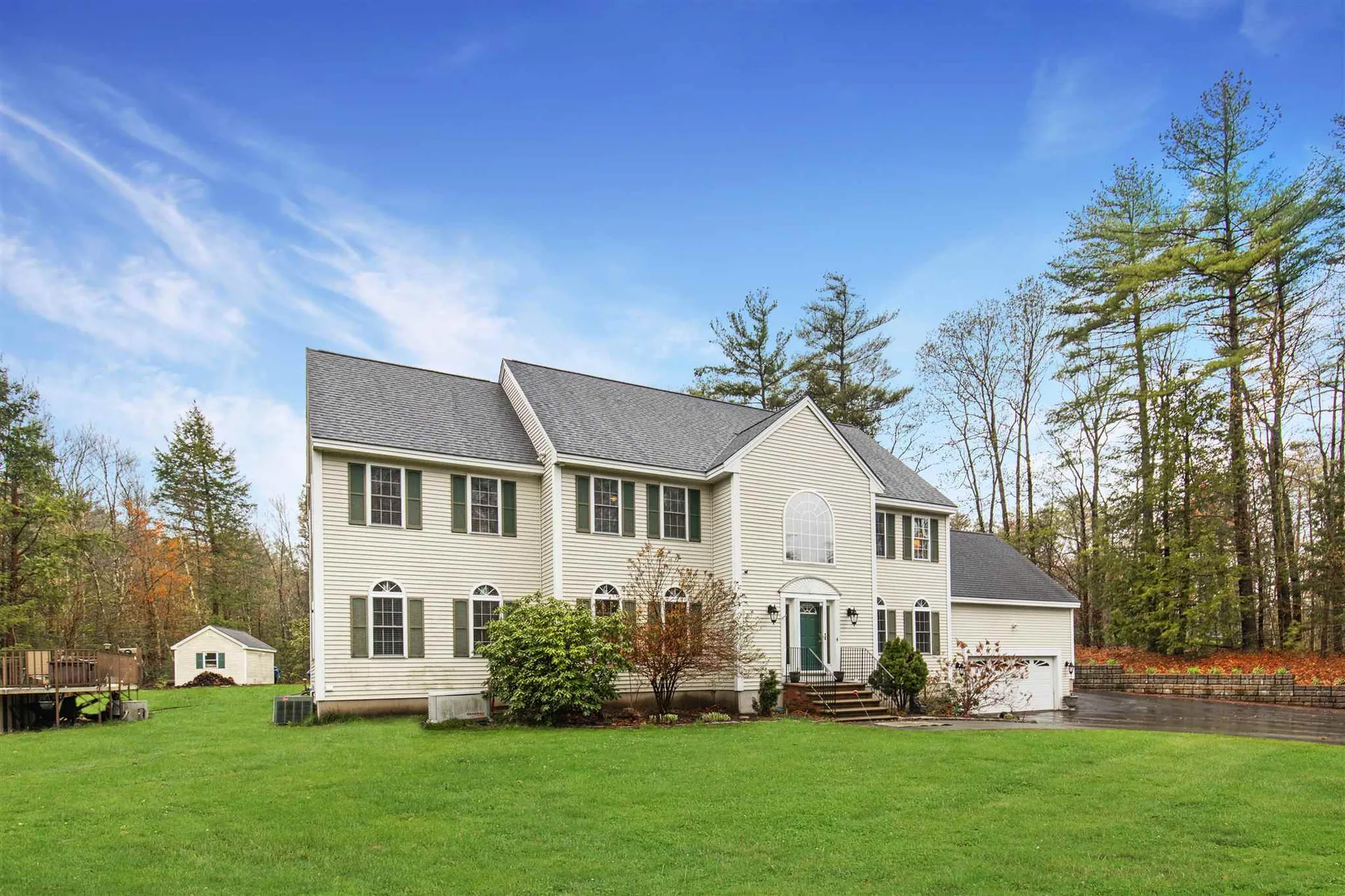 99 Fiddlehead Lane Chester NH 03036