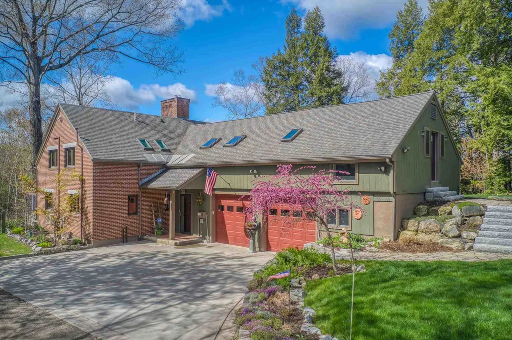95 Bedford Road New Boston NH 03070