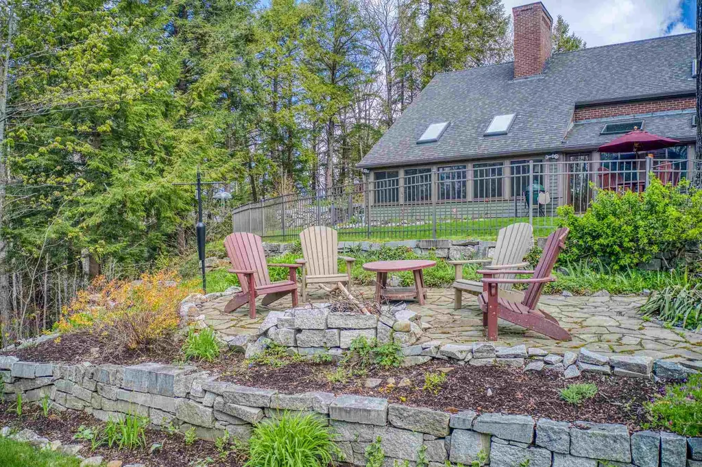 95 Bedford Road New Boston NH 03070