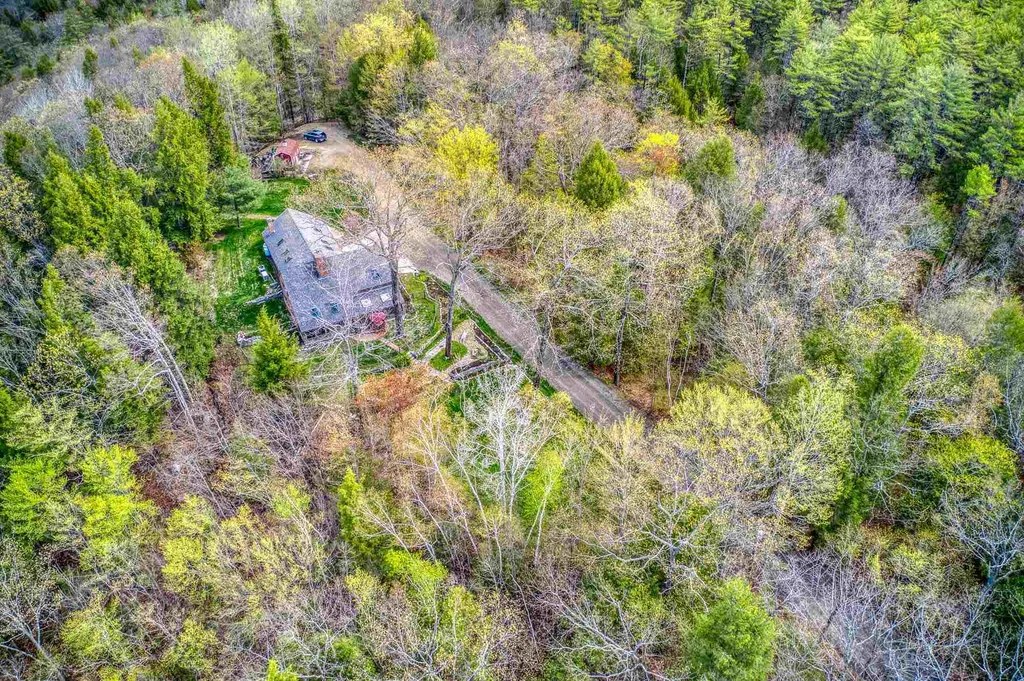 95 Bedford Road New Boston NH 03070