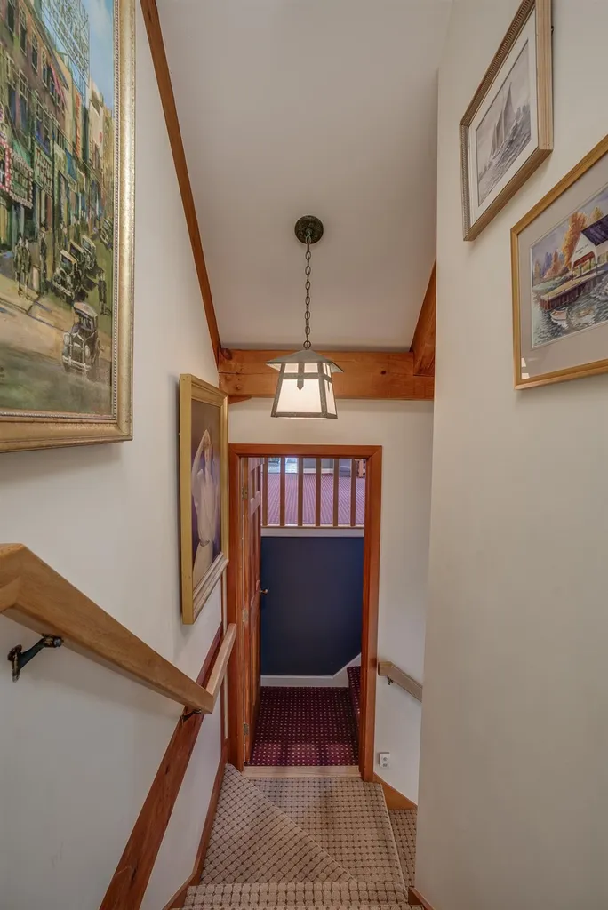 95 Bedford Road New Boston NH 03070