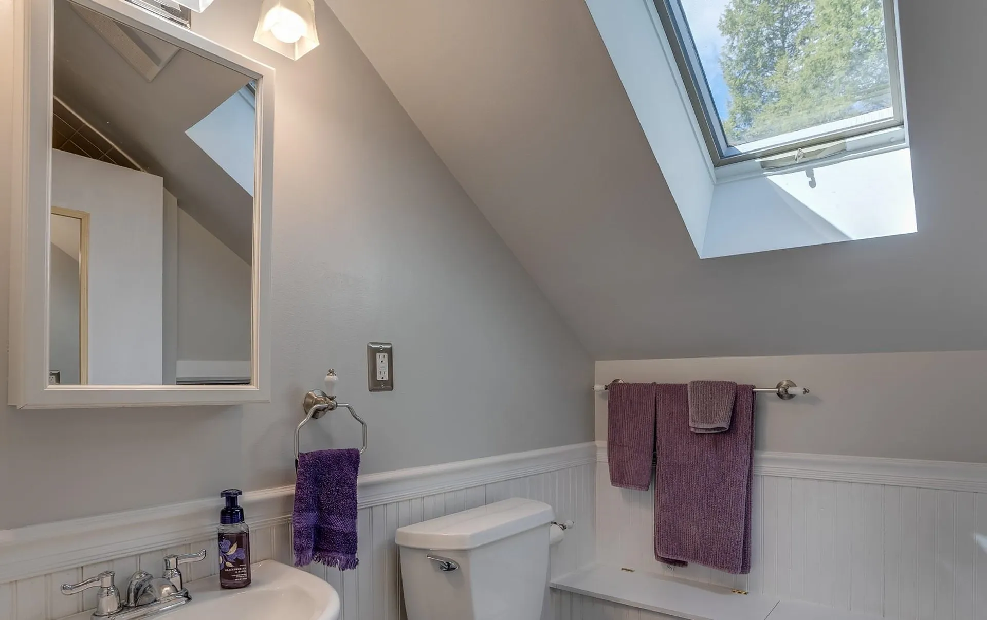 95 Bedford Road New Boston NH 03070