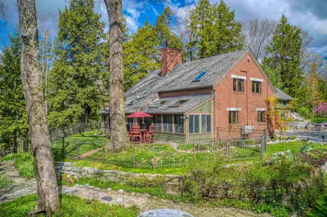 95 Bedford Road New Boston NH 03070