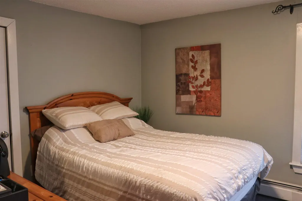 5 Florence Street Derry NH 03038