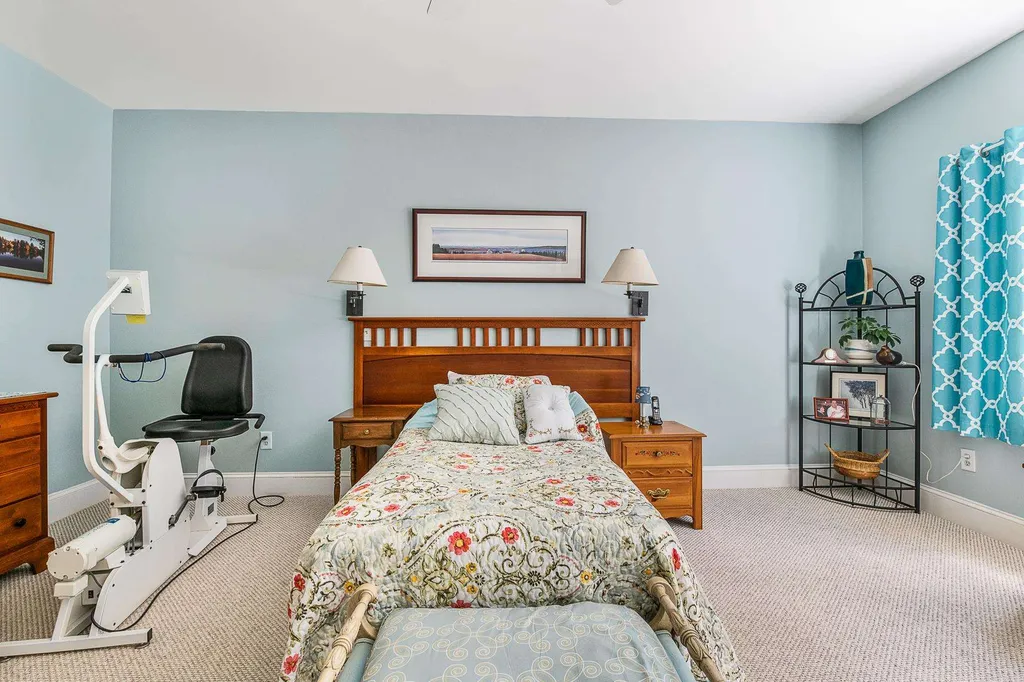 15 Juniper Lane Wilmot NH 03287