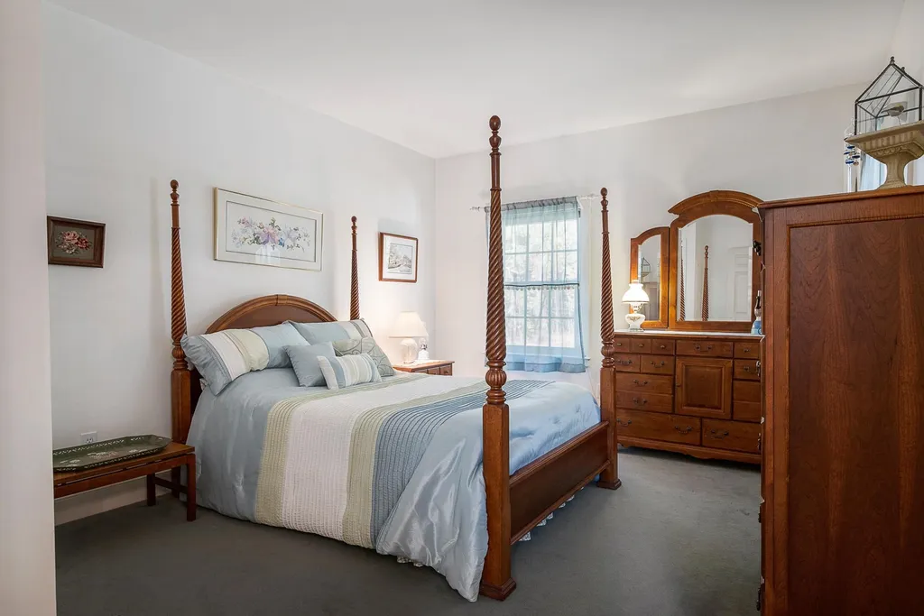 15 Juniper Lane Wilmot NH 03287
