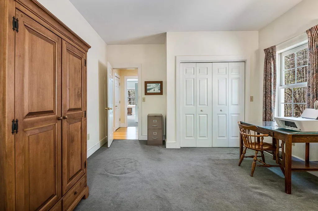 15 Juniper Lane Wilmot NH 03287